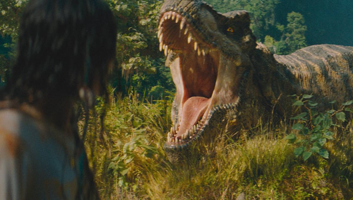 JURASSIC WORLD: RENACE