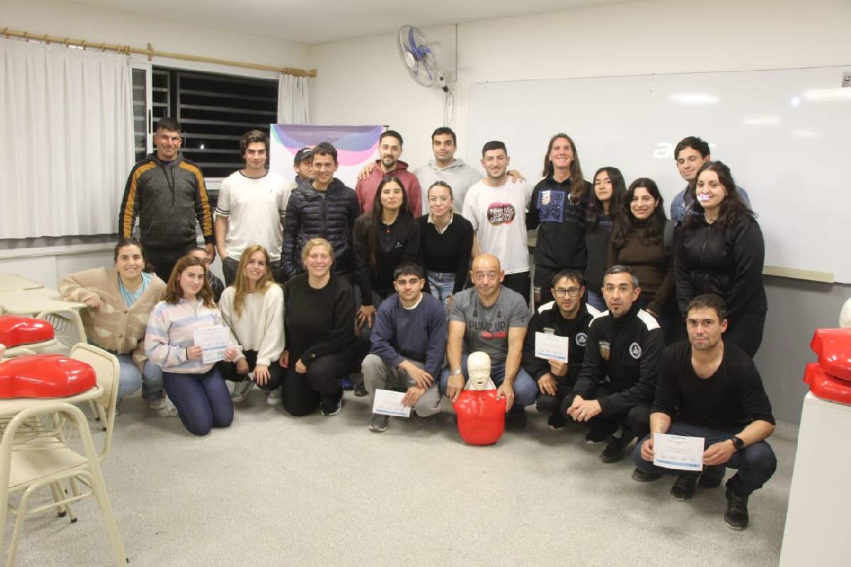 “MANOS QUE SALVAN”: MÁS DE 600 PERSONAS YA SE CAPACITARON CON ESTE PROGRAMA MUNICIPAL