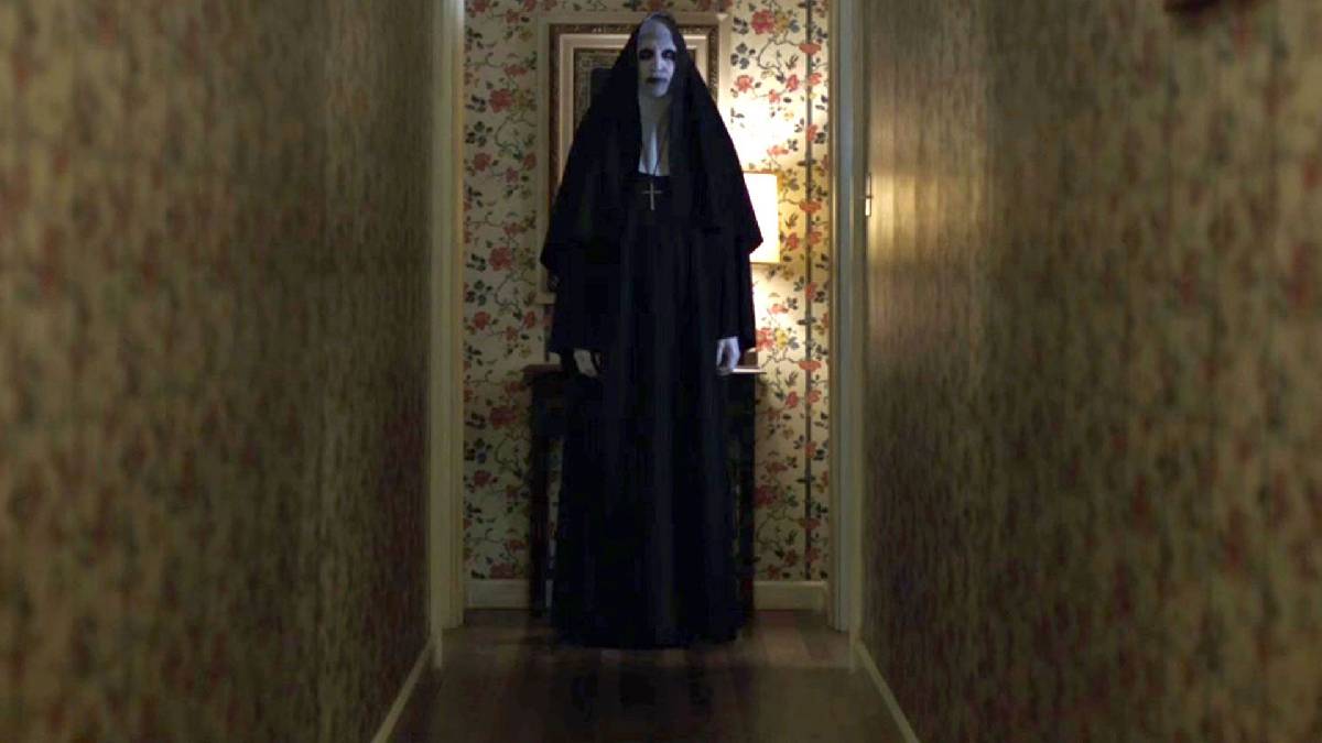 EL CONJURO 4