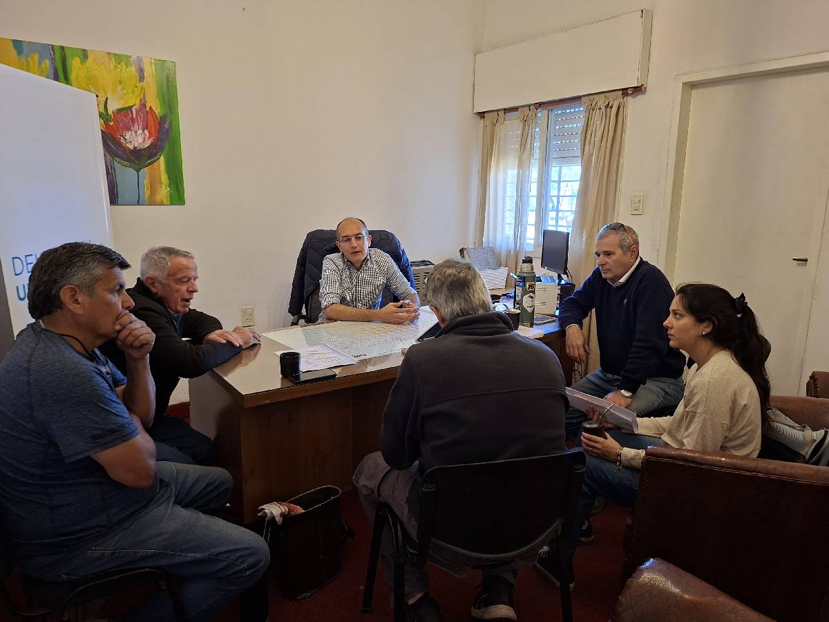 URDAMPILLETA: MÁS DEL 80% DE LA LOCALIDAD YA CUENTA CON AGUA Y ENERGÍA ELÉCTRICA 