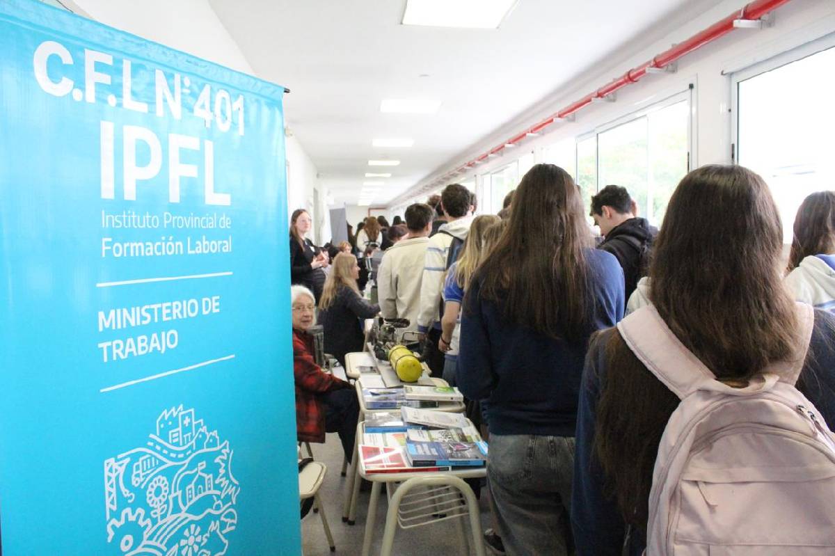 TUVO LUGAR UNA NUEVA EDICIÓN DE EXPO BOLÍVAR EDUCA 2025 EN EL CRUB