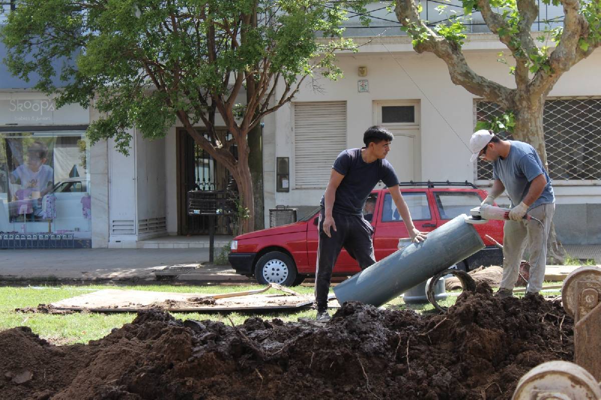 EMPALME DE CAÑERÍAS DE LA RED DE AGUA EXISTENTE A LA NUEVA CAÑERÍA