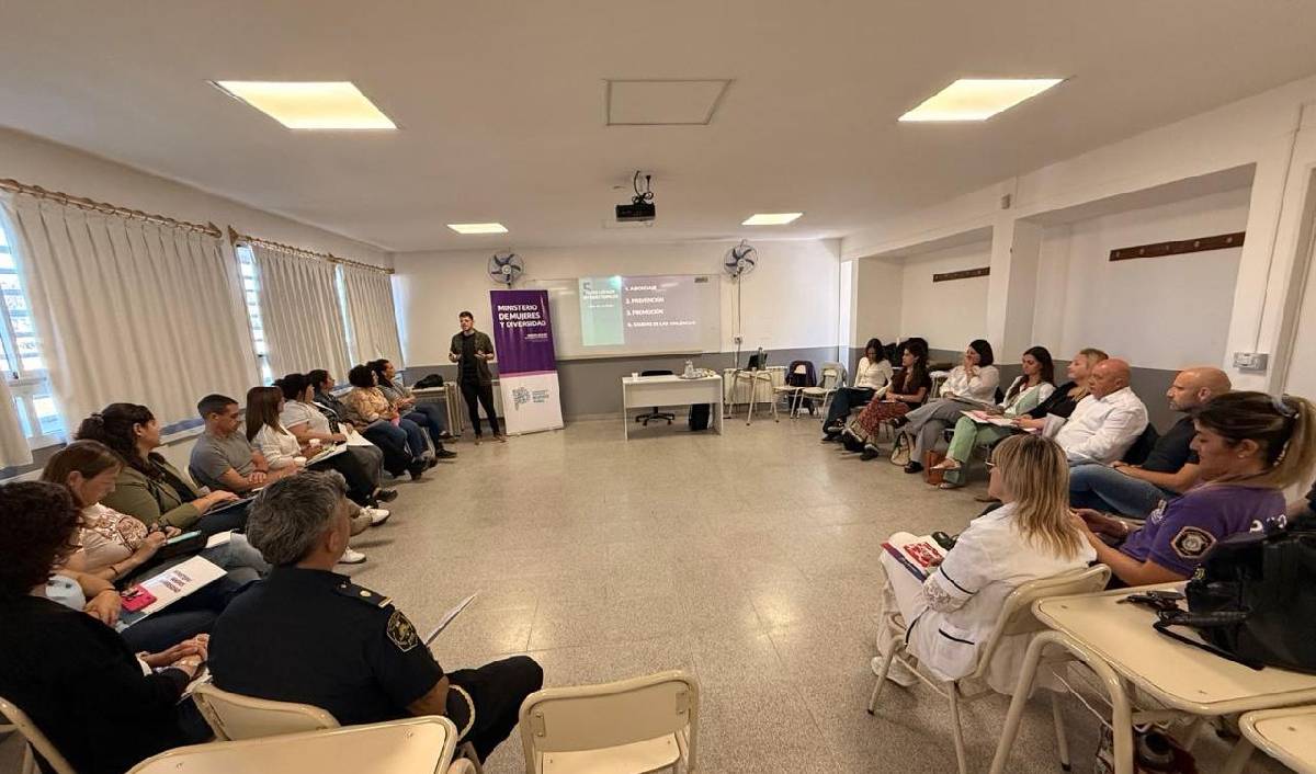 SE REALIZÓ LA REUNIÓN PLENARIA DE LA MESA LOCAL INTERSECTORIAL DE BOLÍVAR