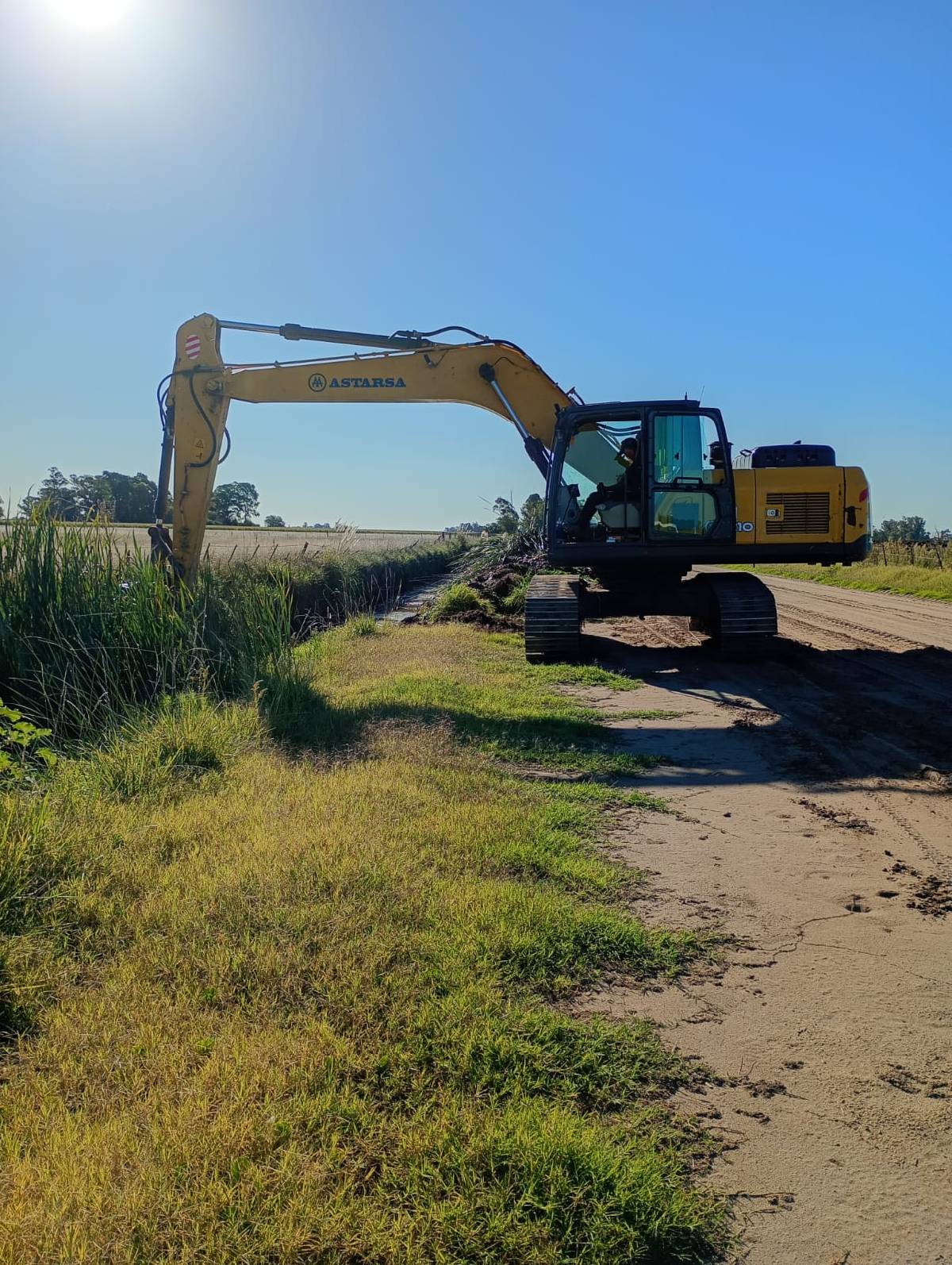 EL PLAN HÍDRICO AVANZA EN PIROVANO CON ETAPAS DE TRABAJO SOSTENIDAS