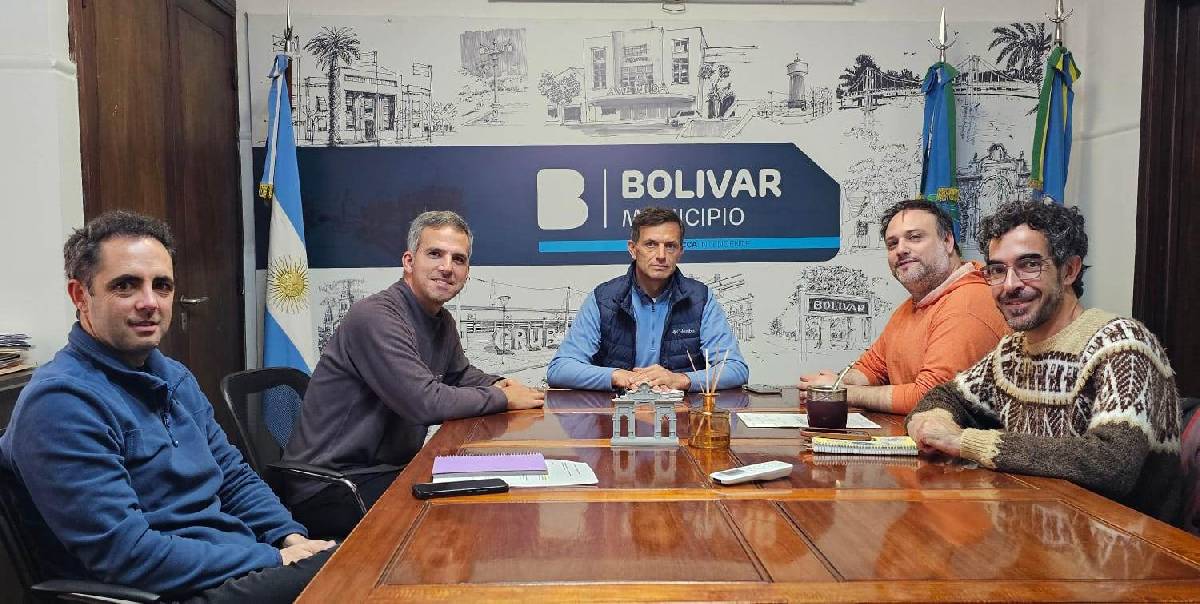 BOLÍVAR FORTALECE LA ORQUESTA ESCUELA JUNTO A LA PROVINCIA