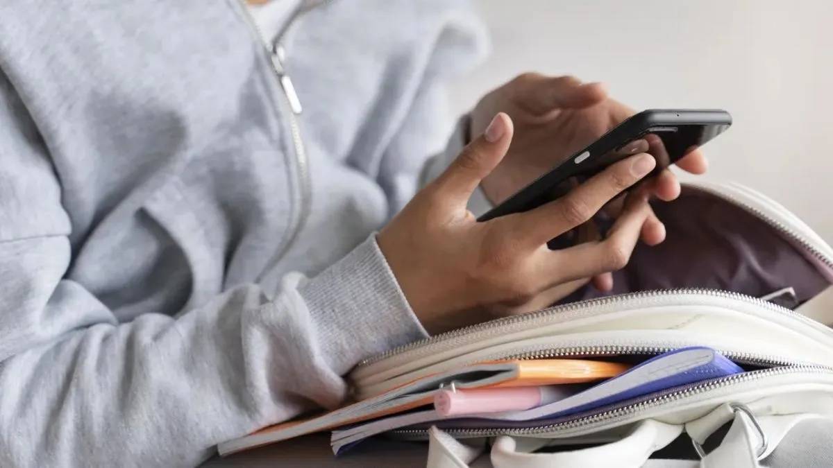 EL MUNICIPIO IMPULSA UNA JORNADA PARA PROMOVER UN USO RESPONSABLE DE LAS TECNOLOGÍAS DIGITALES