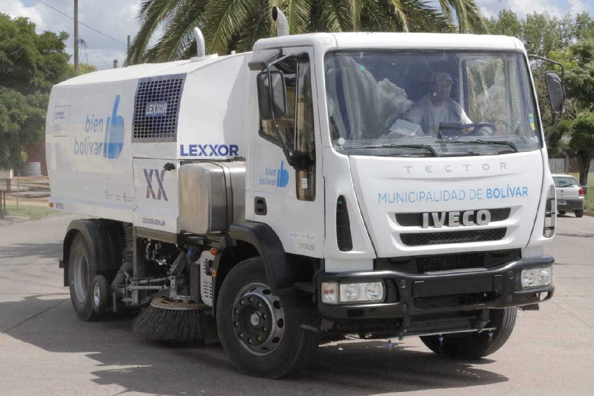 SERVICIOS PÚBLICOS SOLICITA COLABORACIÓN PARA OPTIMIZAR EL RECORRIDO DE LAS BARREDORAS