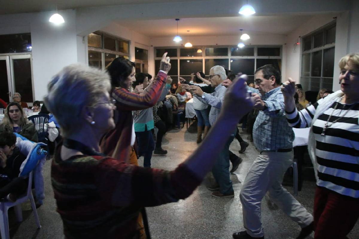EL MUNICIPIO CELEBRA EL DÍA NACIONAL DEL FOLCLORE CON UNA PEÑA ABIERTA A TODA LA COMUNIDAD