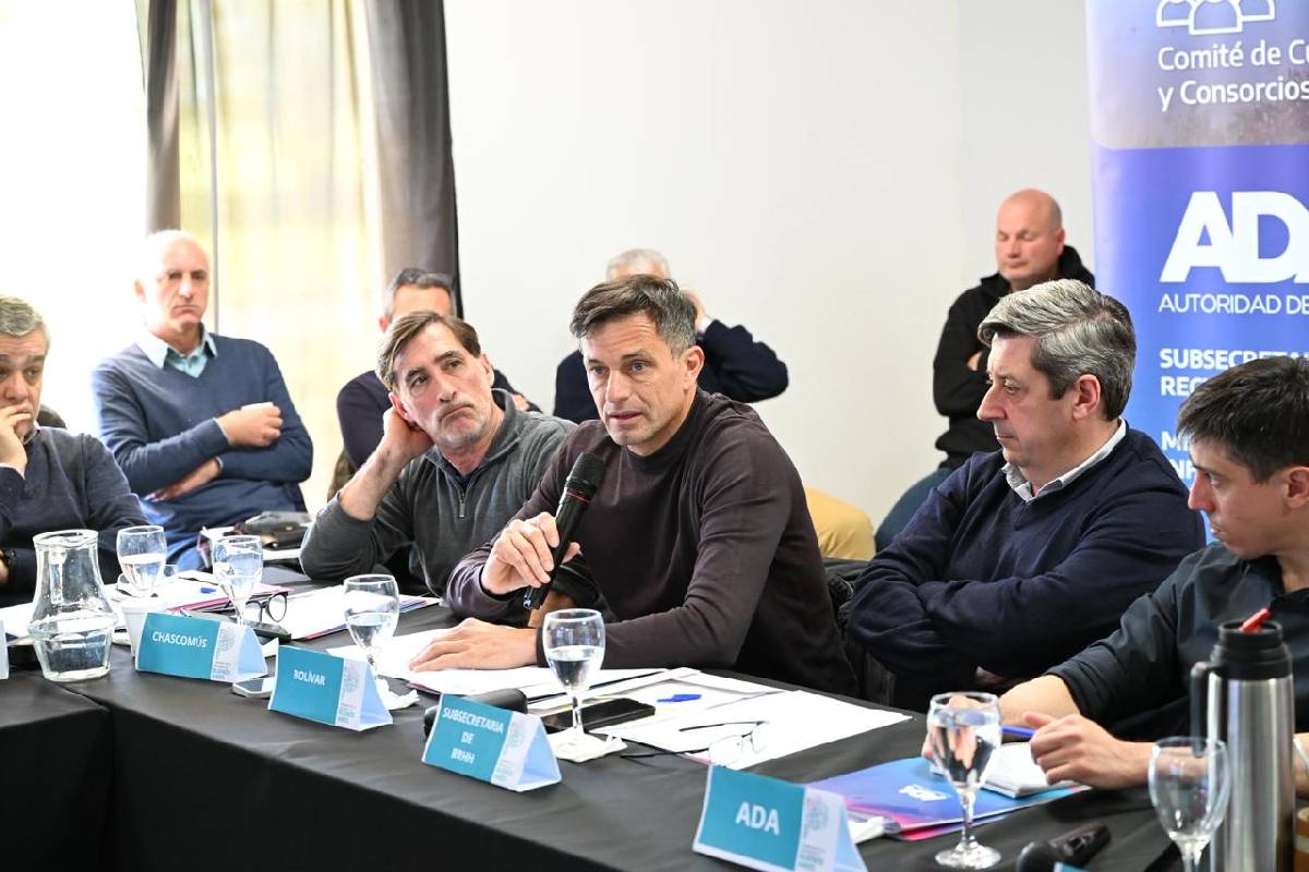 EL INTENDENTE BALI BUCCA PARTICIPÓ DE LA REUNIÓN REGIONAL DE CUENCAS EN ROQUE PÉREZ
